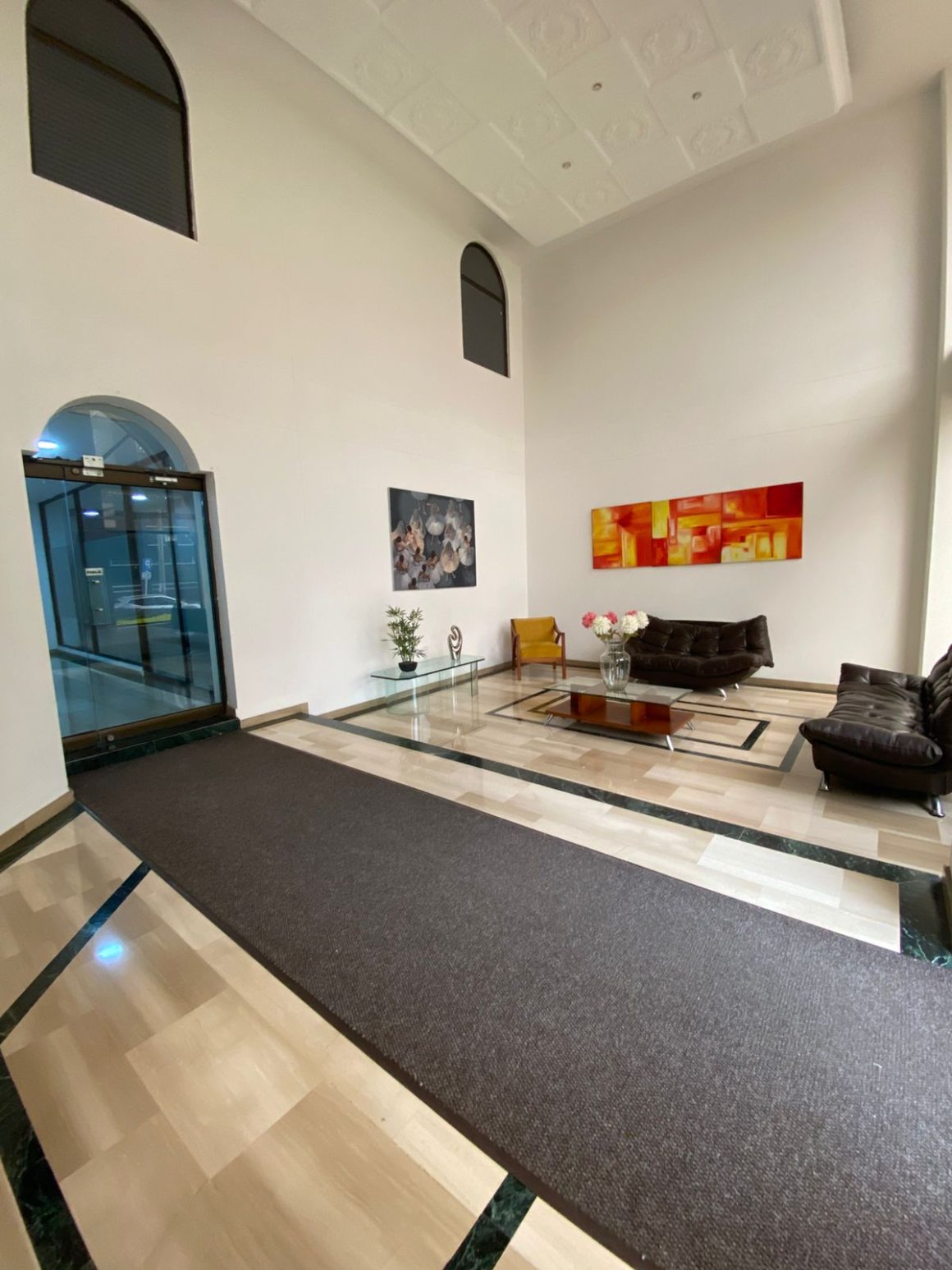 WhatsApp Image 2026-02-24 at 8.57.17 AM (5) Oficina 603 en venta Barrio Chicó Bogotá